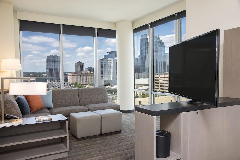HYATT HOUSE AUSTIN/DOWNTOWN photo 1