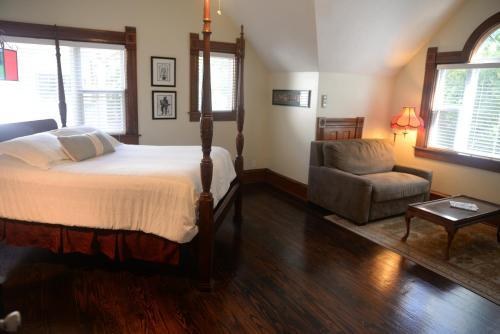 Brava House Bed and Breakfast photo 3