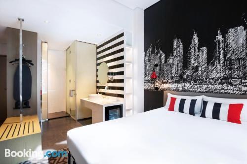 IBIS STYLES DUBAI AIRPORT HOTEL photo 4