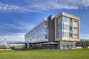The Hotel at Kirkwood Center