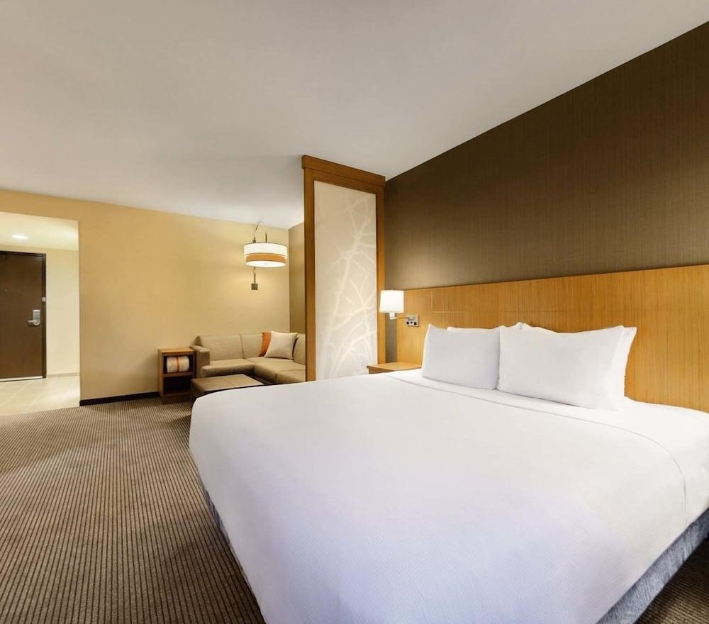 Hyatt Place Charlotte Downtown photo 1