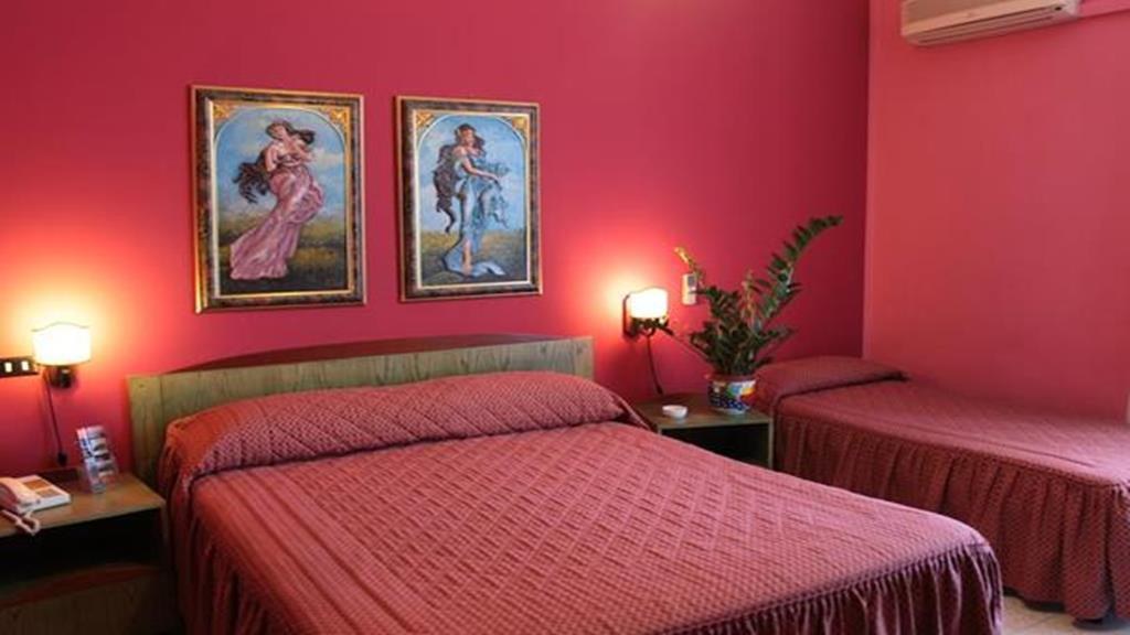 38 Aira Hotels photo 3