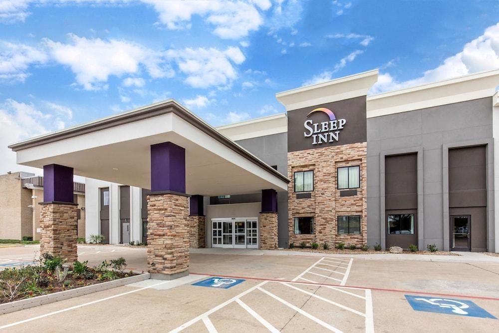 Sleep Inn Dallas Love Field-Medical District