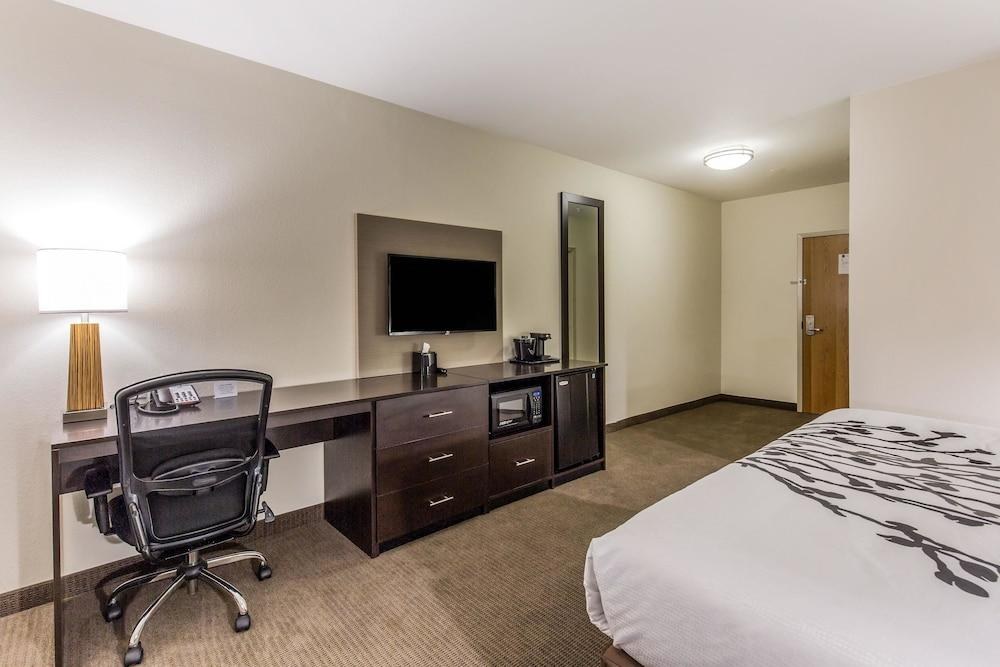 Sleep Inn Dallas Love Field-Medical District photo 1