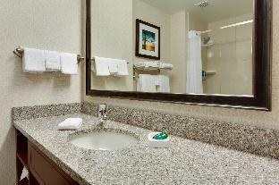 Drury Inn Suites Charlotte Arrowood photo 3
