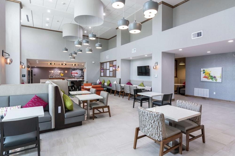 Hampton Inn & Suites Dallas East photo 4