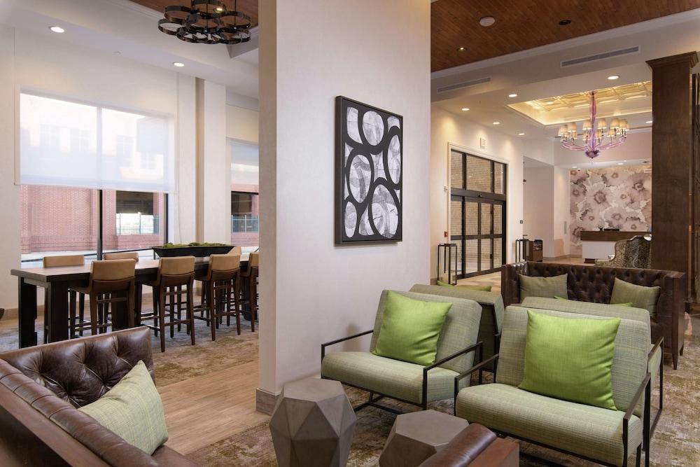 Hilton Garden Inn Memphis Downtown photo 3