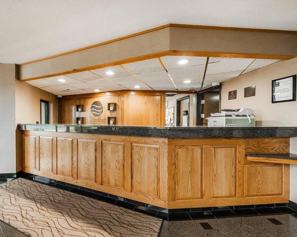 Comfort Inn Denver East photo 3