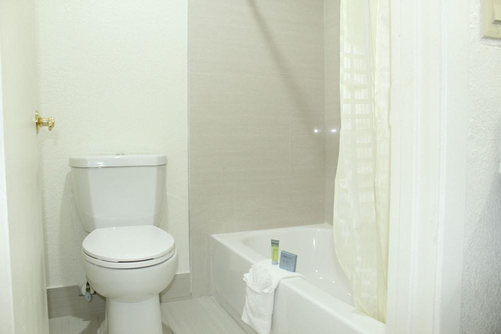 Stay Express Inn Dallas - Fair Park / Downtown photo 3