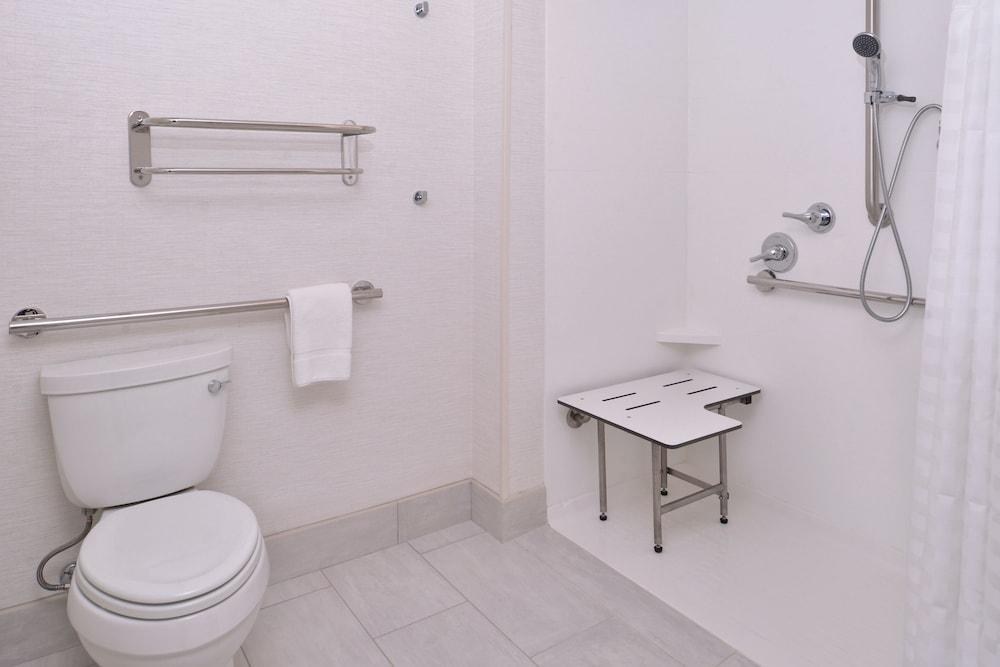 Homewood Suites by Hilton Des Moines Airport photo 3