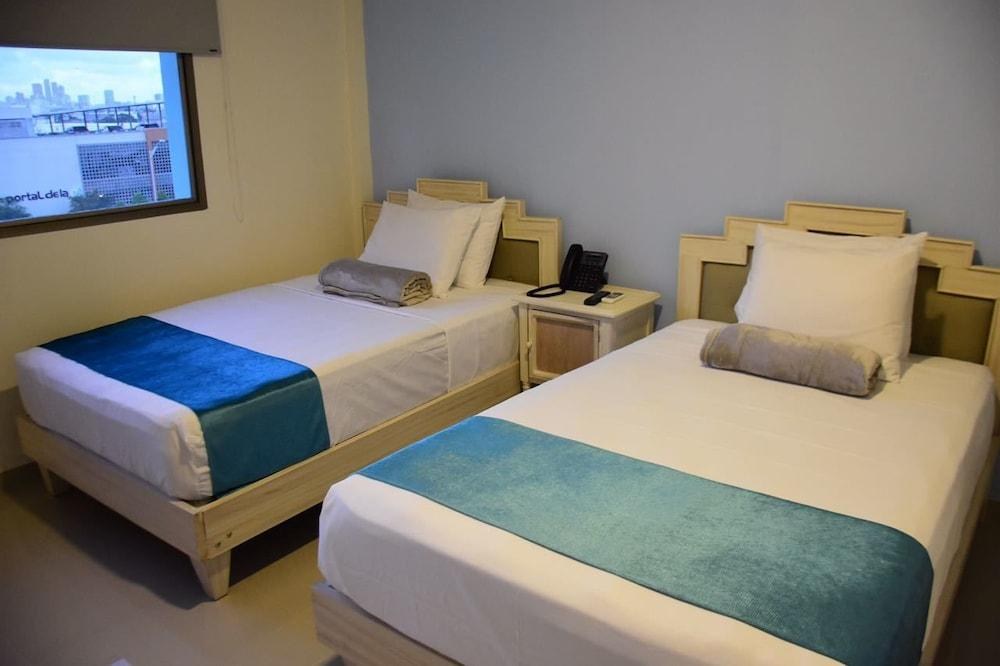 Hotel Marcari photo 2