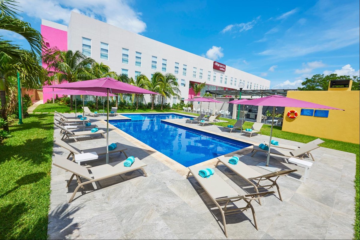 City Express Suites by Marriott Playa Del Carmen photo 1