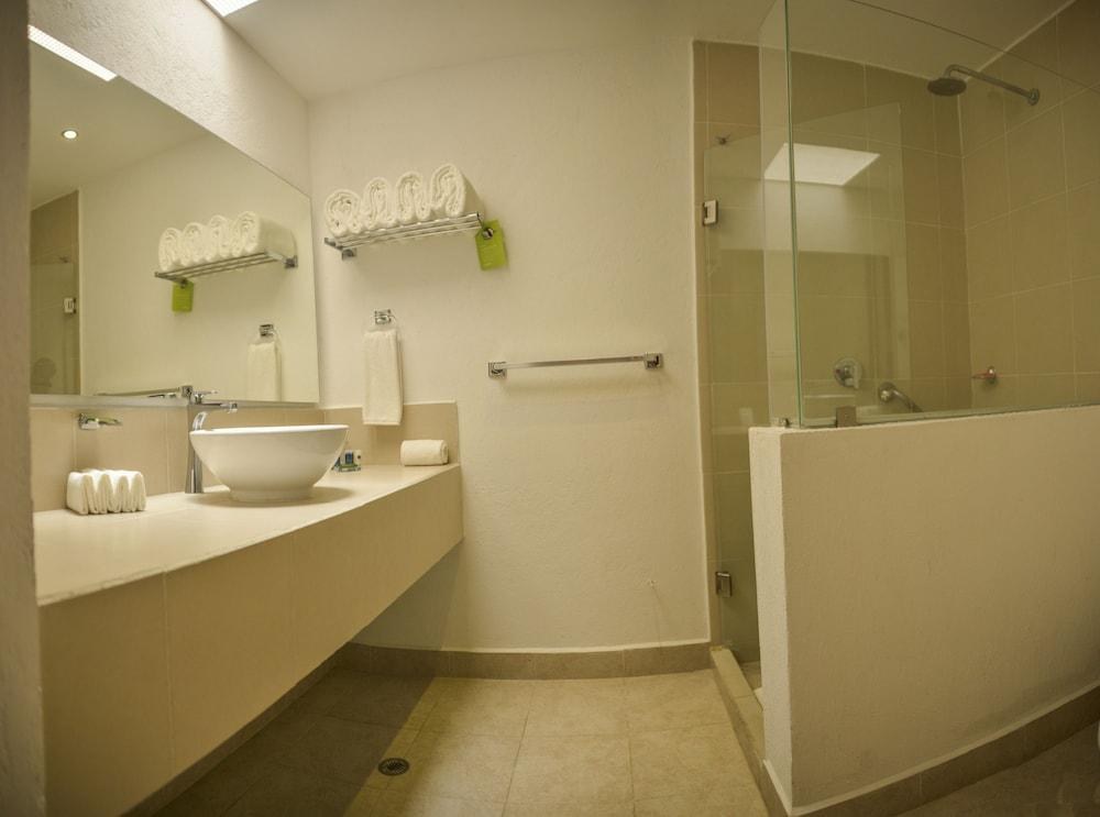 Radisson Quinta Rubelinas Cuernavaca photo 3