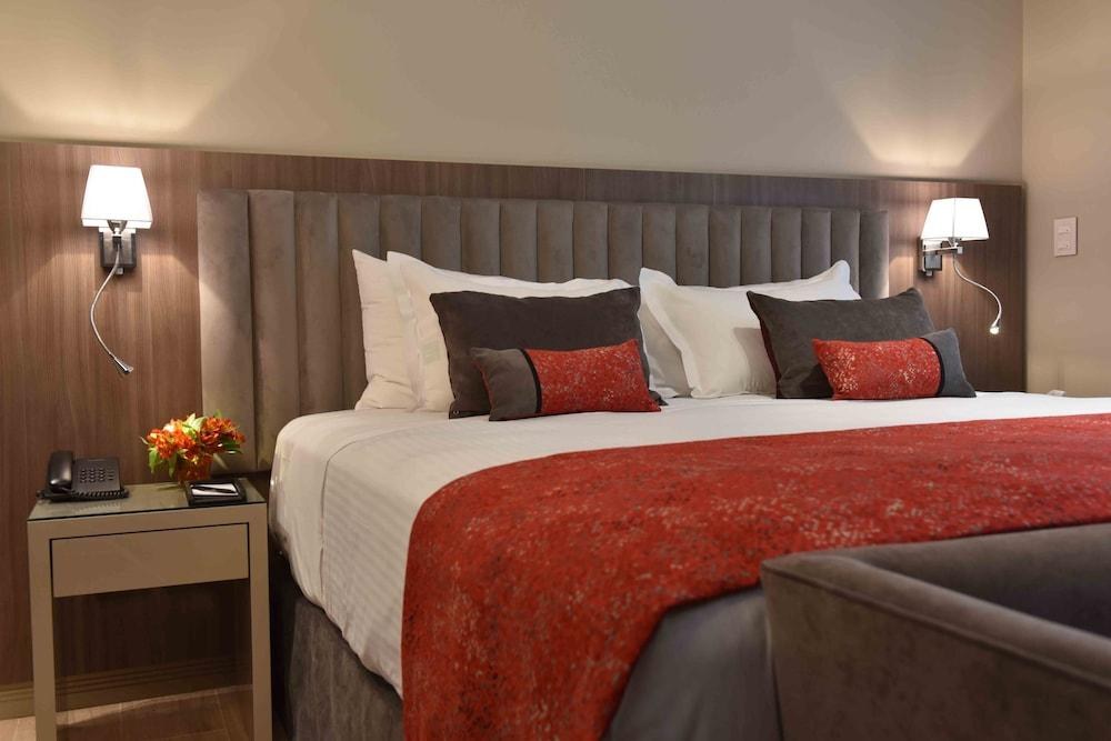 Arc Arenales Studios & Suites photo 1