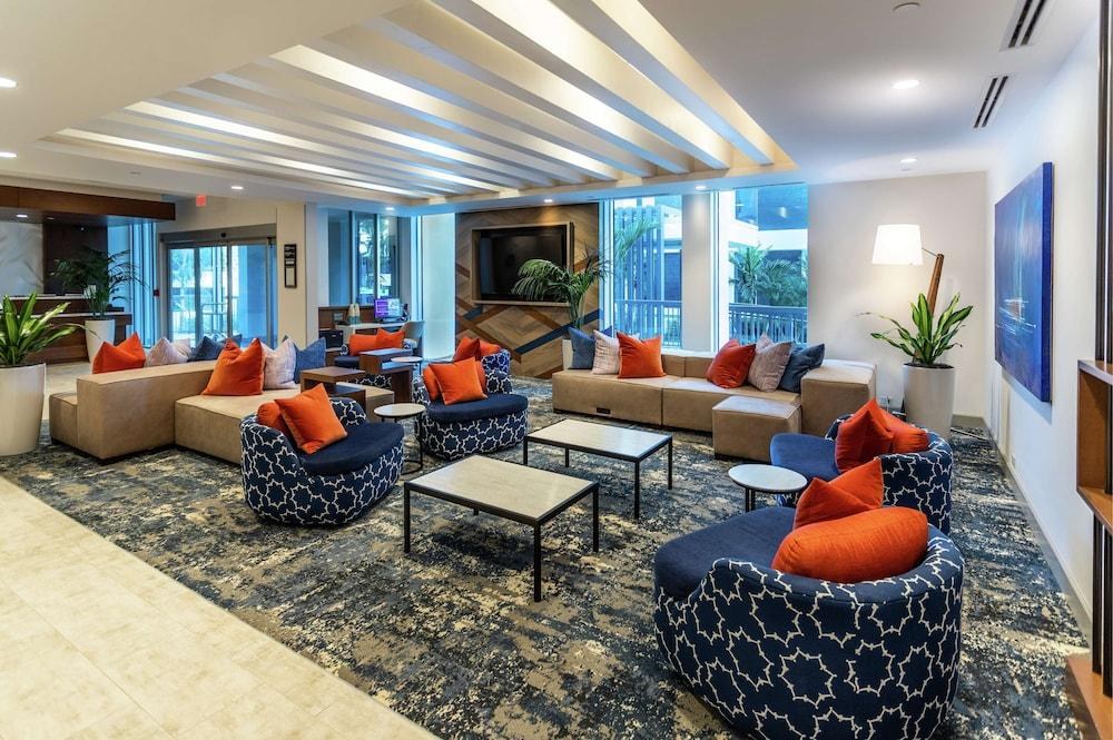 Hilton Garden Inn West Palm Beach I95 Outlets photo 3