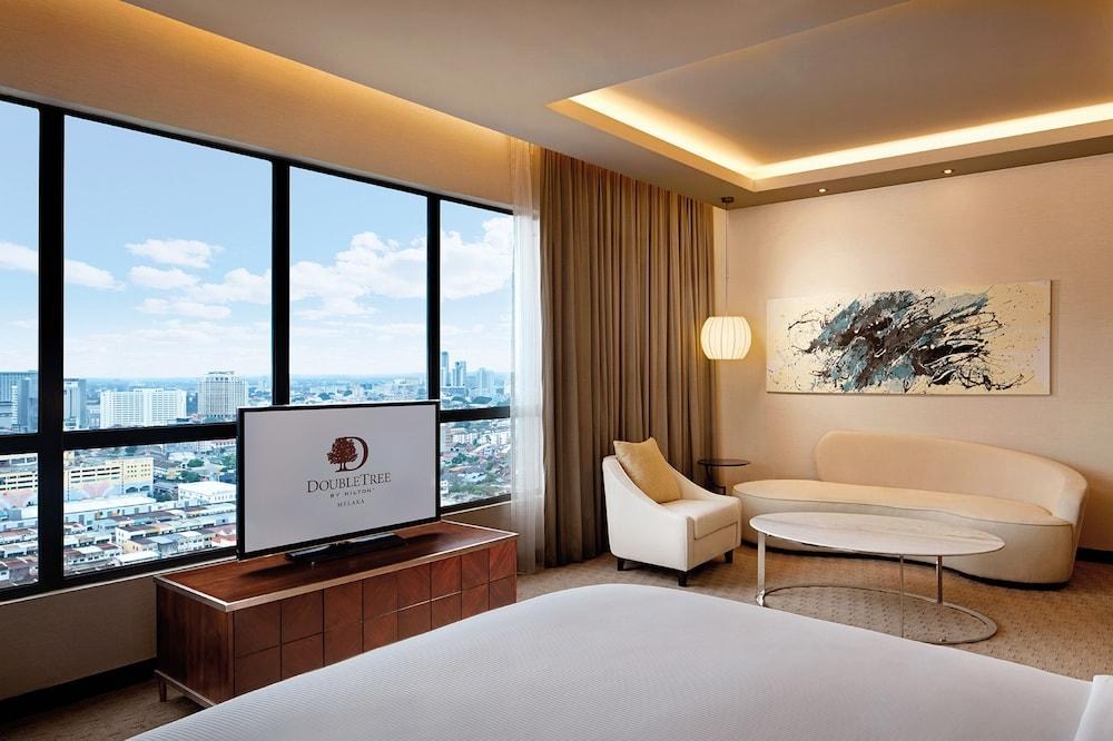 Doubletree By Hilton Melaka photo 2