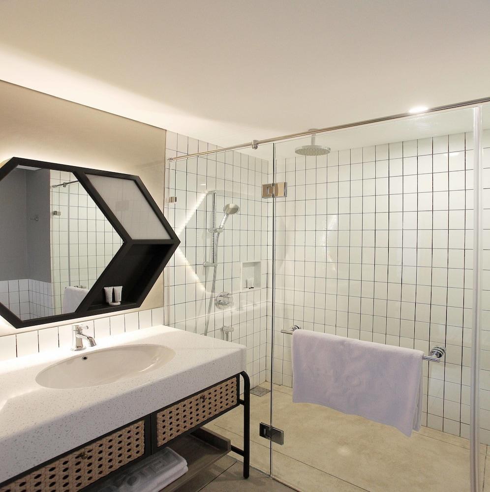 Artotel Yogyakarta photo 3