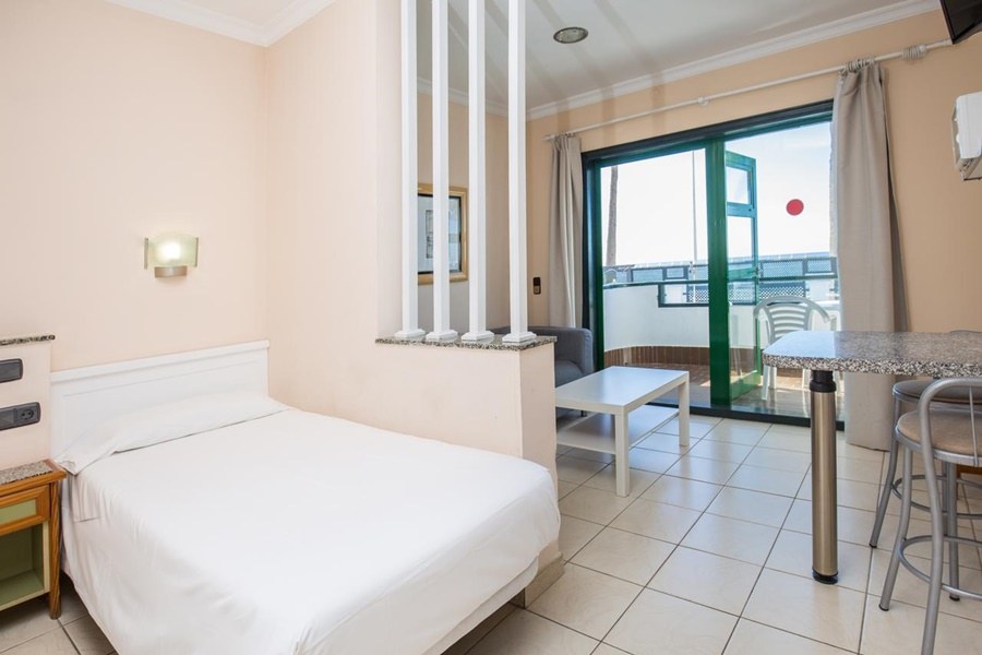 APARTAMENTOS OLYMPIA photo 1
