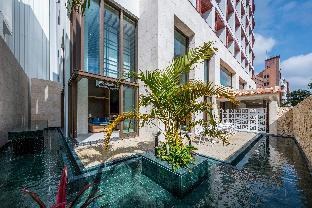 JR Kyushu Hotel Blossom Naha photo 1