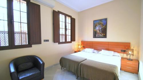 LIVING-SEVILLA APARTMENTS SAN LORENZO photo 1
