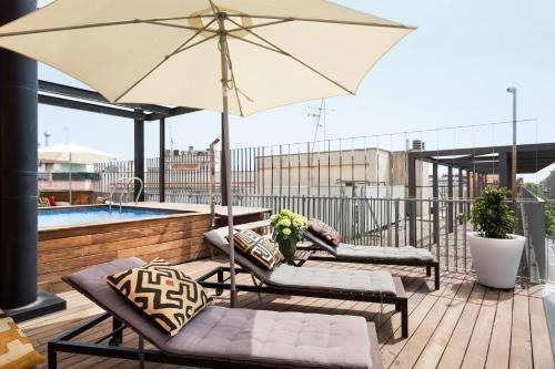 My Space Barcelona Pool City Center photo 1