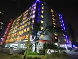 L-Seven Hotel