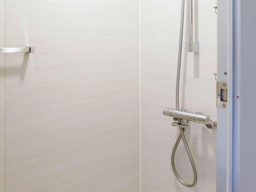Ibis Osaka Umeda photo 3
