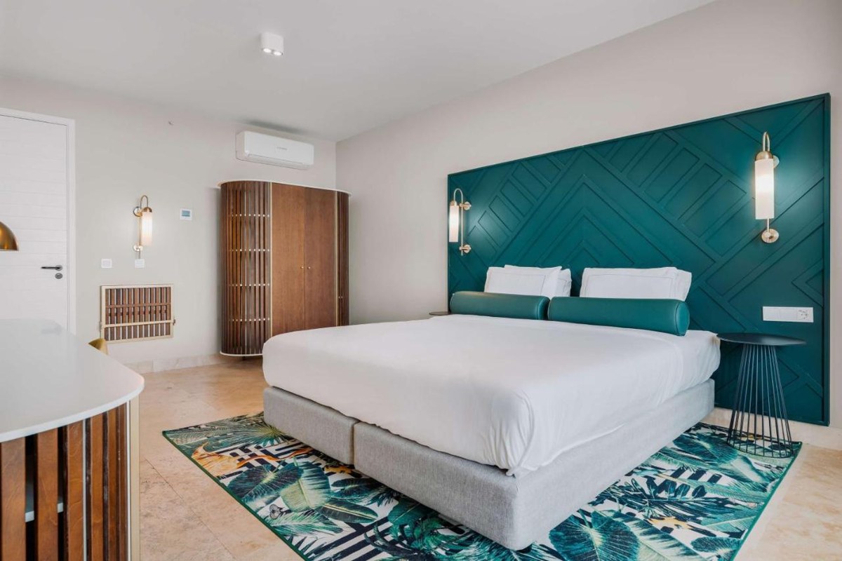 MANGROVE BEACH CORENDON CURACAO -ALL INCLUSIVE RESORT photo 2