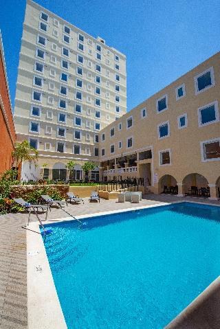 Holiday Inn Express Merida Centro photo 2