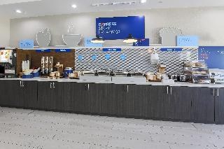 Holiday Inn Express & Suites Houston - Hobby Airport Area photo 2