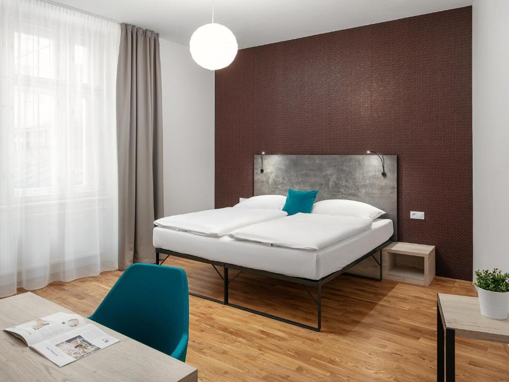 EA ApartHotel Melantrich photo 3