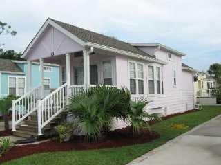 Tropical Palms Resort & Campground photo 2