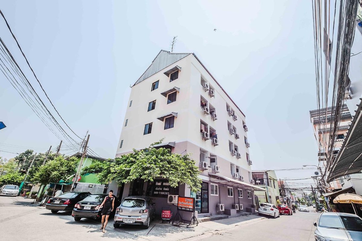 Don Muang Hotel (ex Thip Mansion Don Mueang Airport)