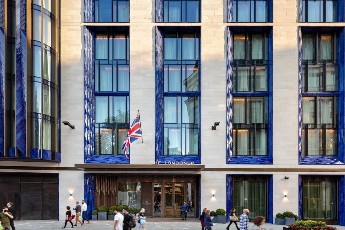 THE LONDONER HOTEL photo 4