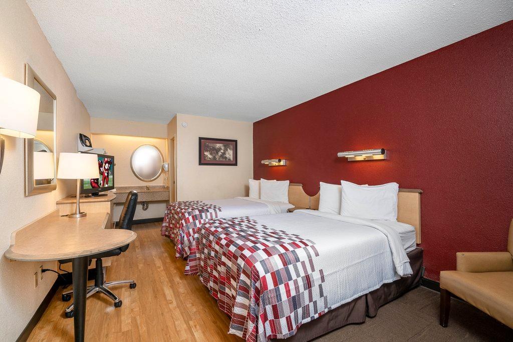 Red Roof Inn Syracuse photo 1
