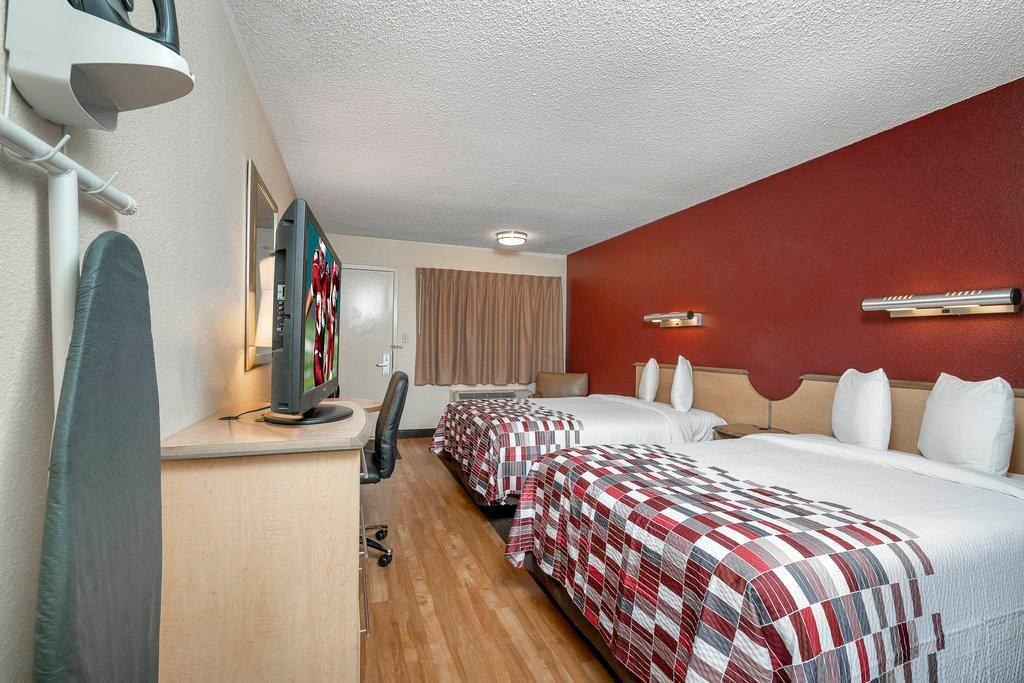 Red Roof Inn Syracuse photo 4
