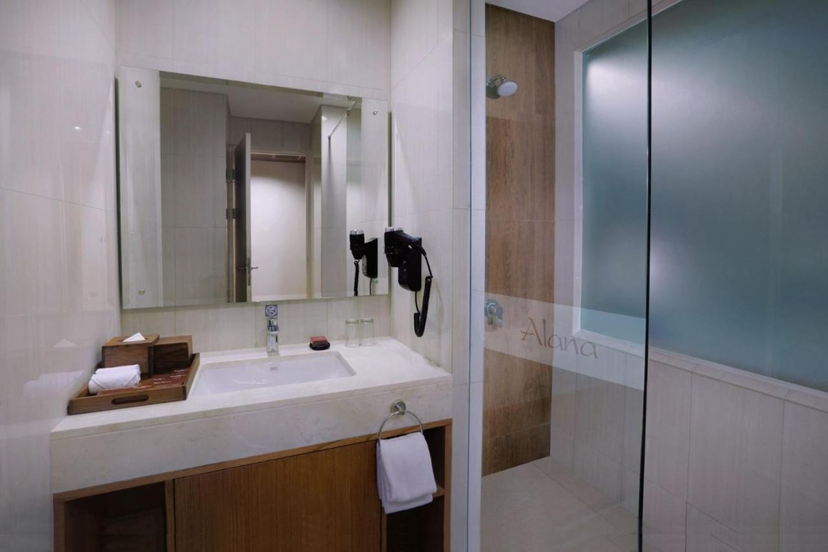 THE ALANA HOTEL & CONFERENCE SENTUL CITY photo 2