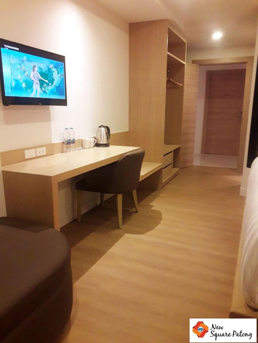 New Square Patong Hotel photo 1