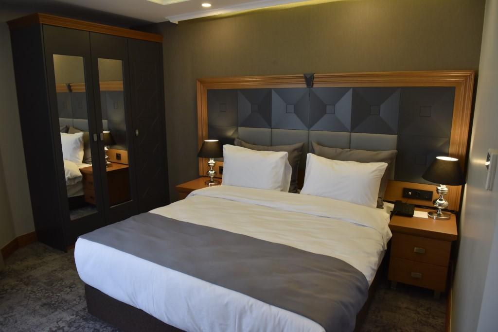 FOUR SEVEN HOTEL