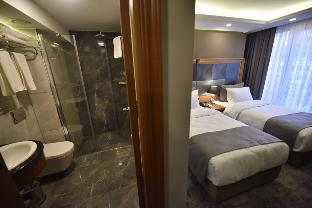 FOUR SEVEN HOTEL photo 2