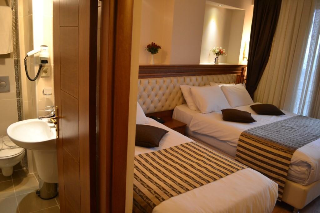 HOTEL SEVEN DAYS photo 2