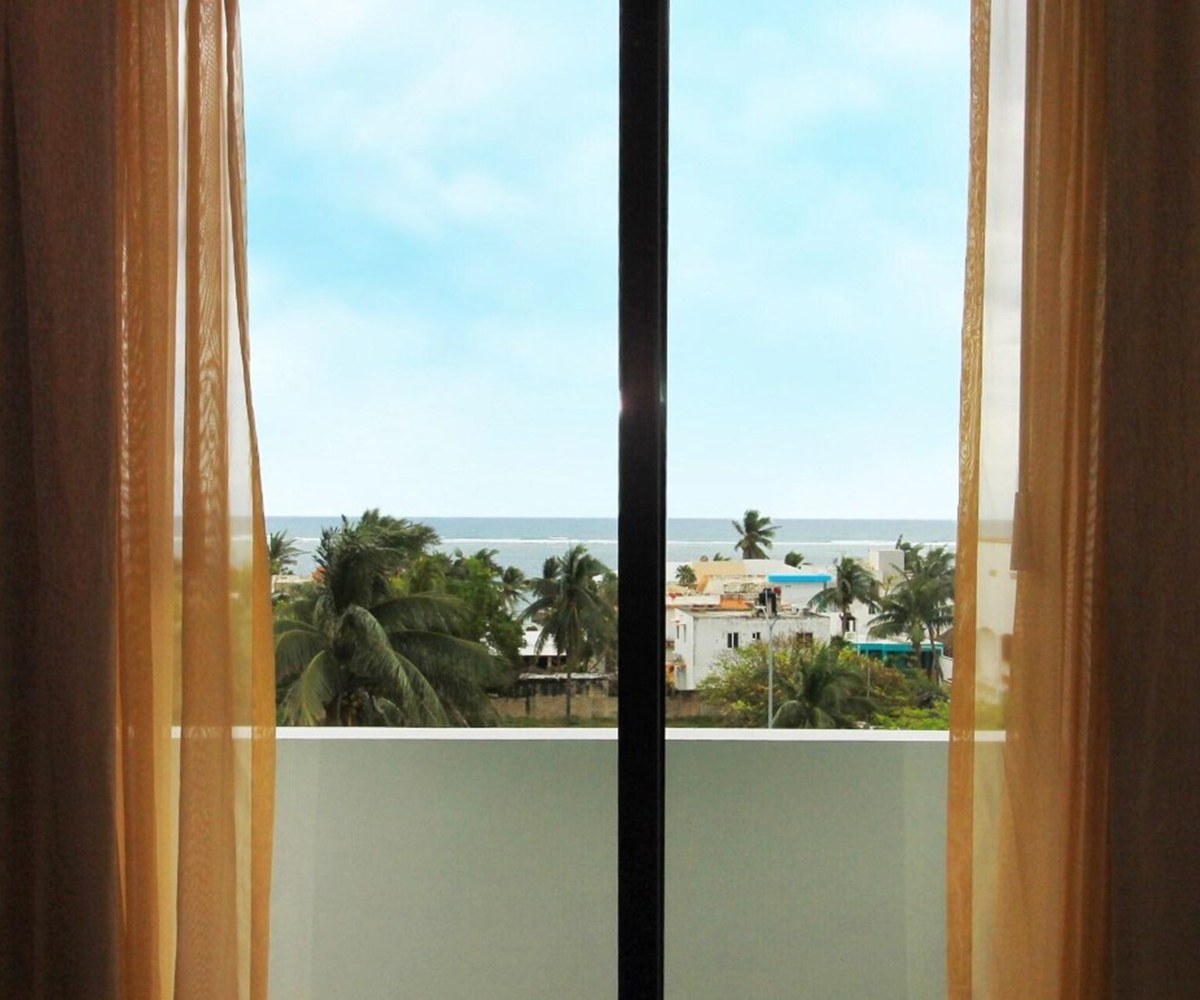 WE HOTEL PUERTO MORELOS photo 4