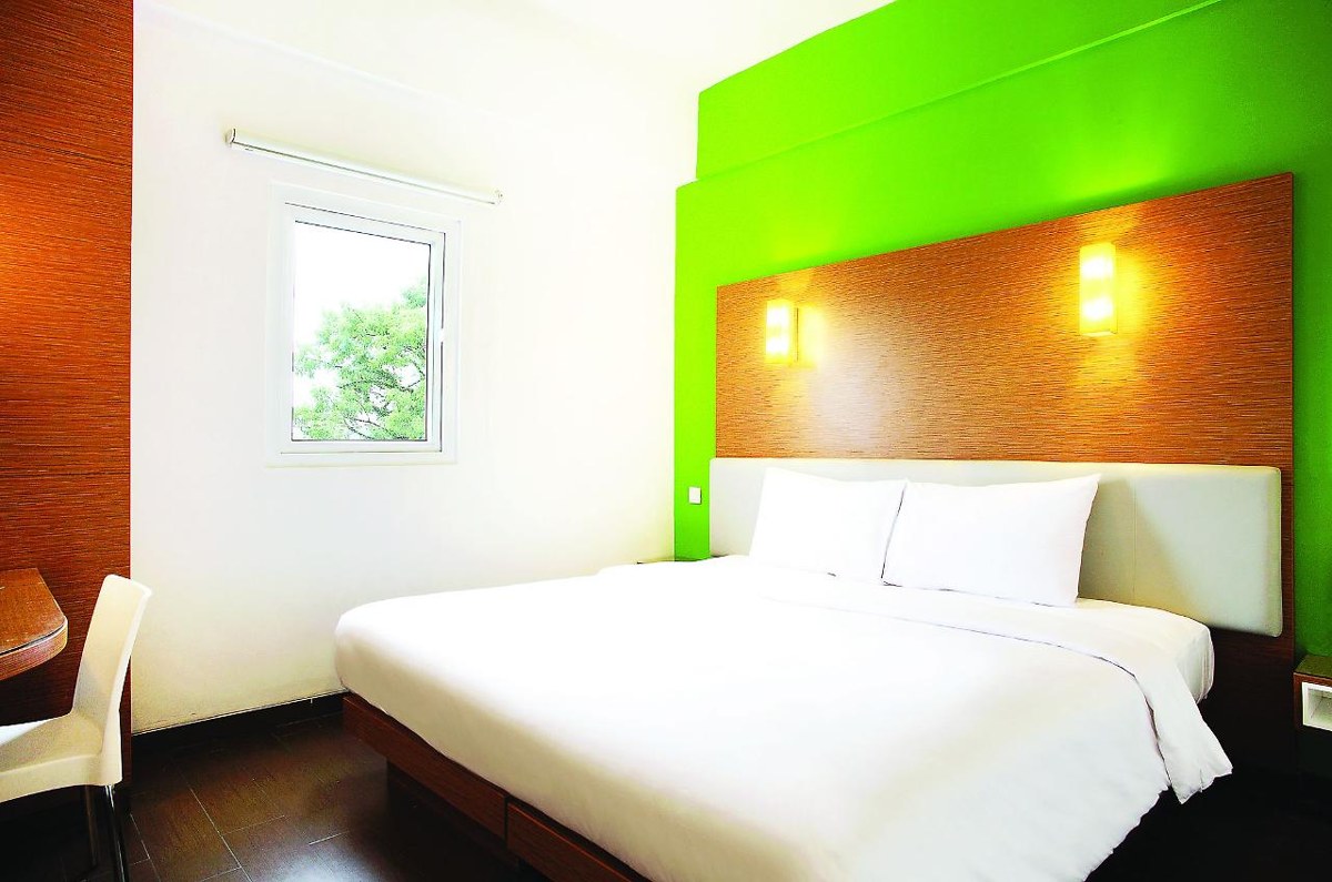 Amaris Hotel Darmo photo 2