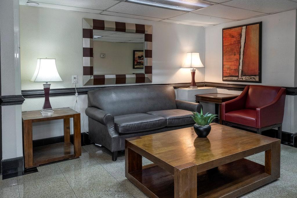 Red Roof Inn Charlotte - University photo 1