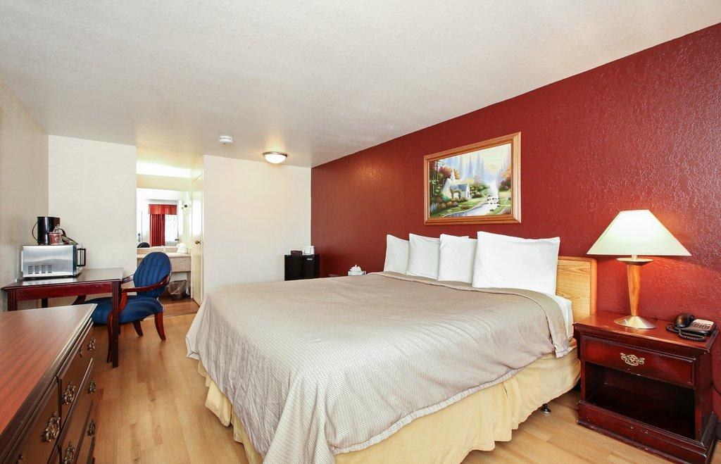 Red Roof Inn Lompoc photo 3
