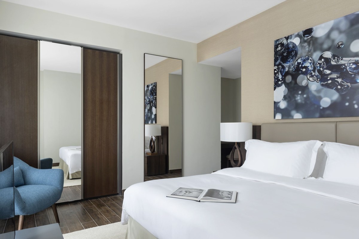JUMEIRAH LIVING MARINA GATE photo 1