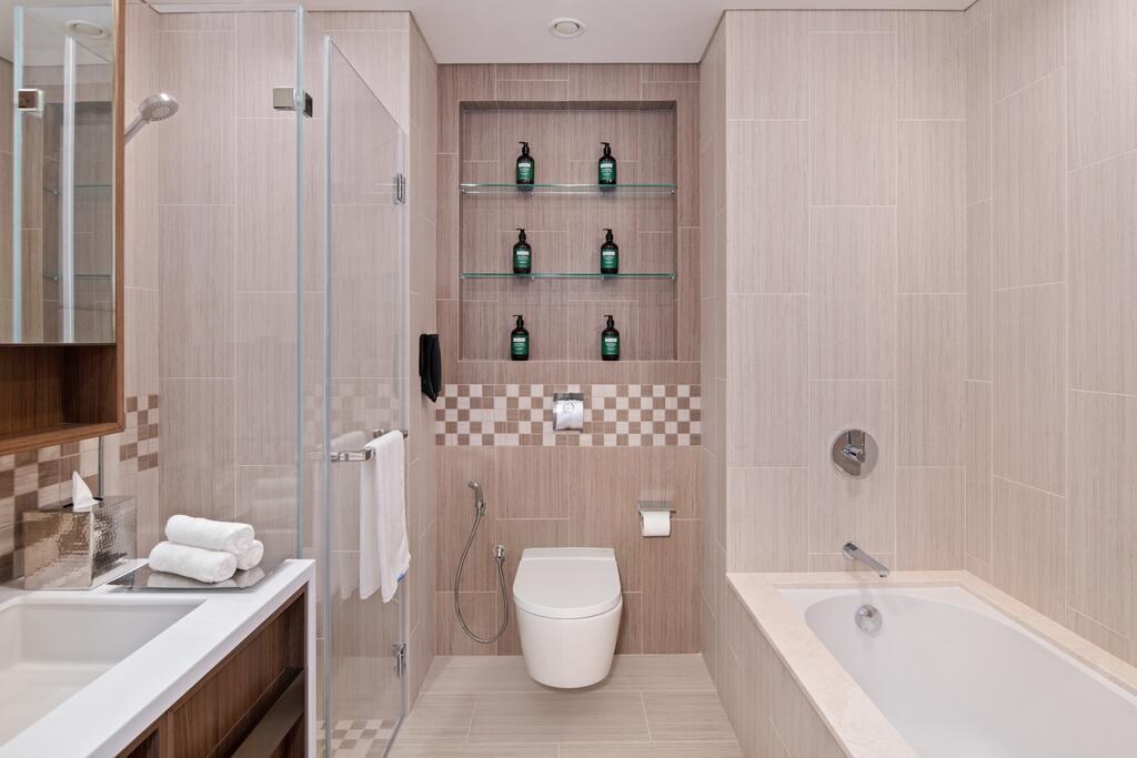 STAYBRIDGE SUITES DUBAI AL MAKTOUM AIRPORT HOTEL photo 1