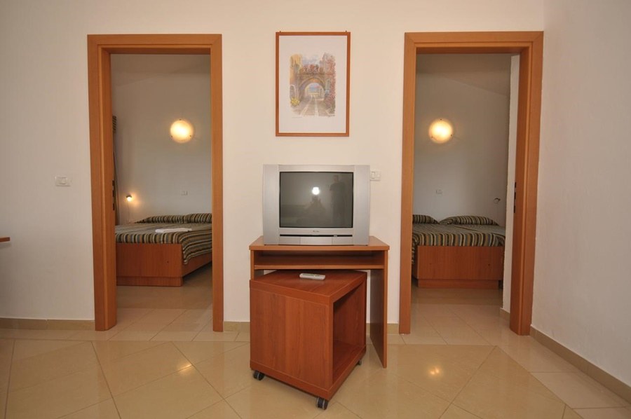 ARENA KAZELA APARTMENTS photo 3