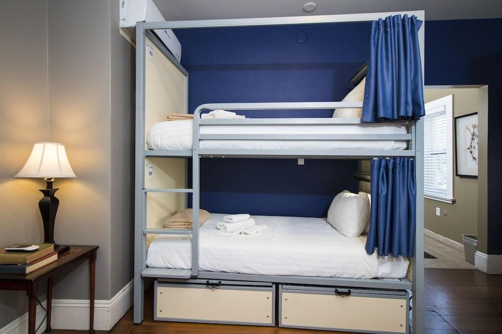 Found Hotel San Diego photo 1