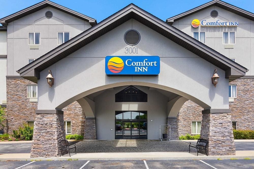 COMFORT INN BENTONVILLE